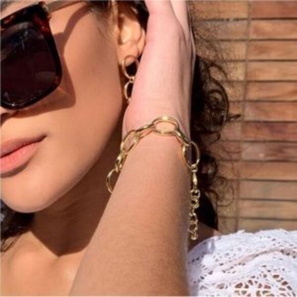 NEW BaYou with Love Large Oval Chain Bracelet Adjustable 14k Gold Plated - Picture 1 of 8